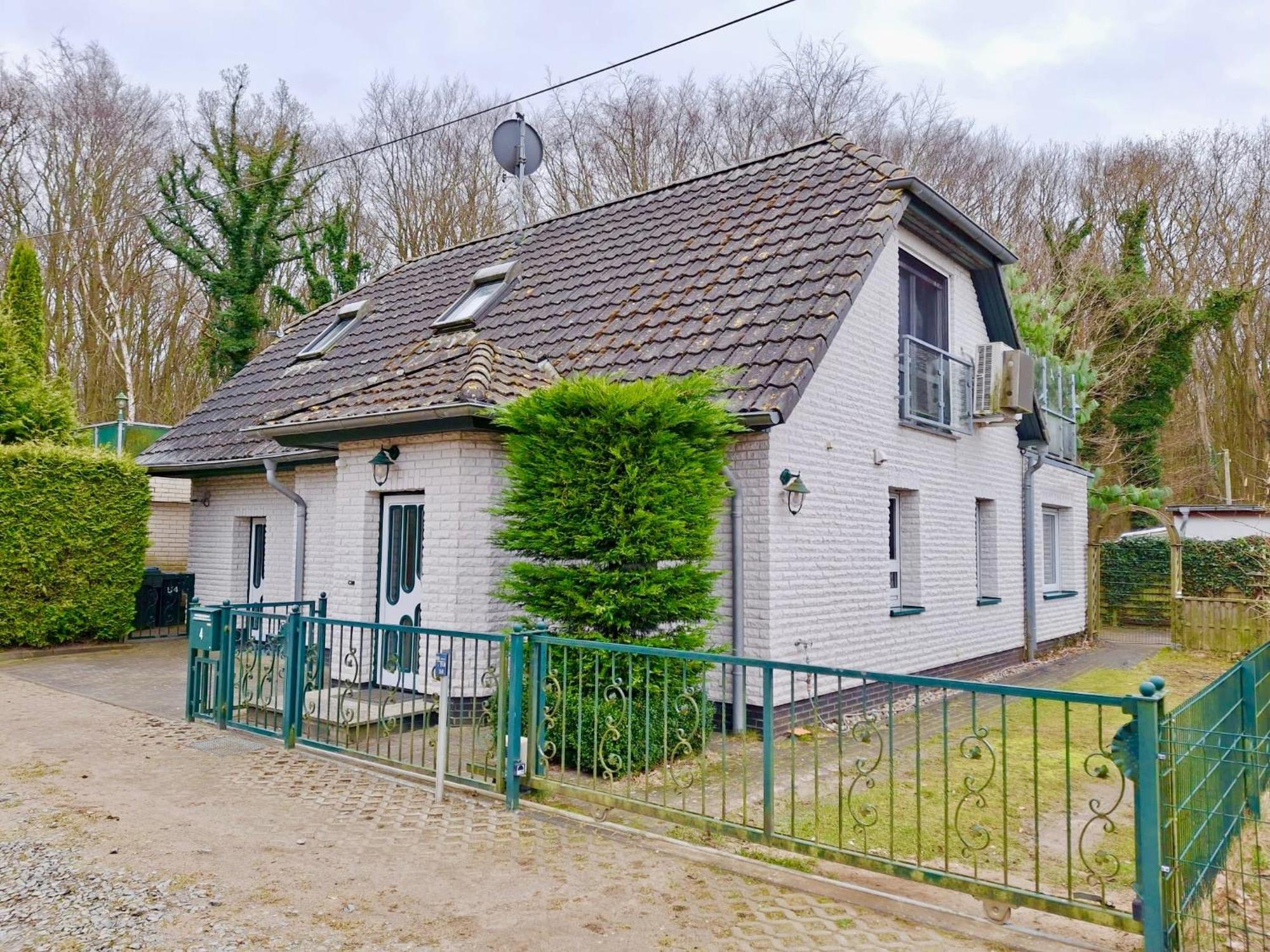 Ferienhaus Am Strand Loissin Exterior photo